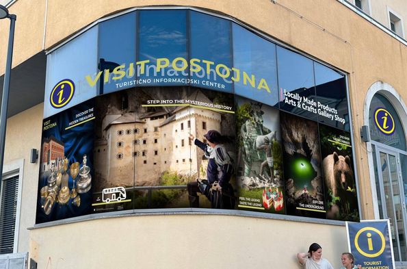 Center za obiskovalce Postojna