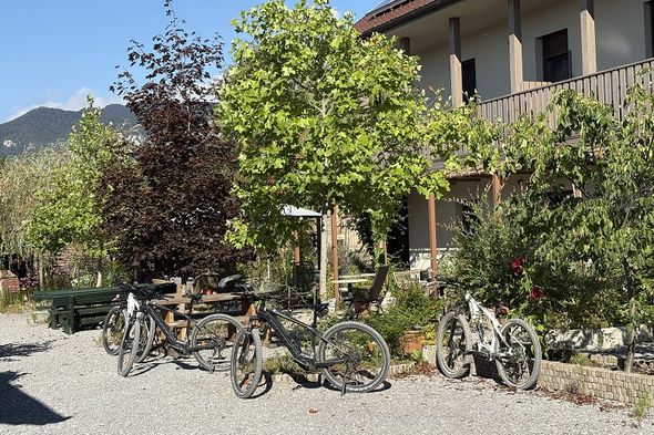 Lipizzaner Lodge - najem koles in e-koles